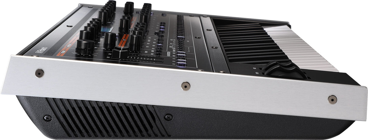 Roland Jupiter Xm Compact 37 Key Synthesizer