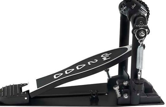 DW 2000 Single Chain Bass Drum Pedal