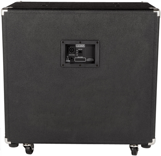 Fender Rumble 115 1x15" 300W Bass Cabinet in Black And Silver
