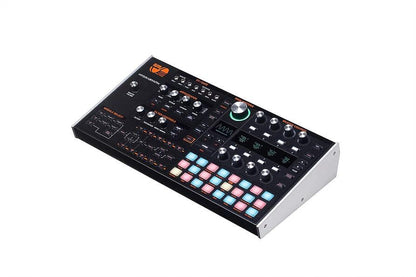 Ashun Sound Machines Hydrasynth Desktop and Rack Synthesizer