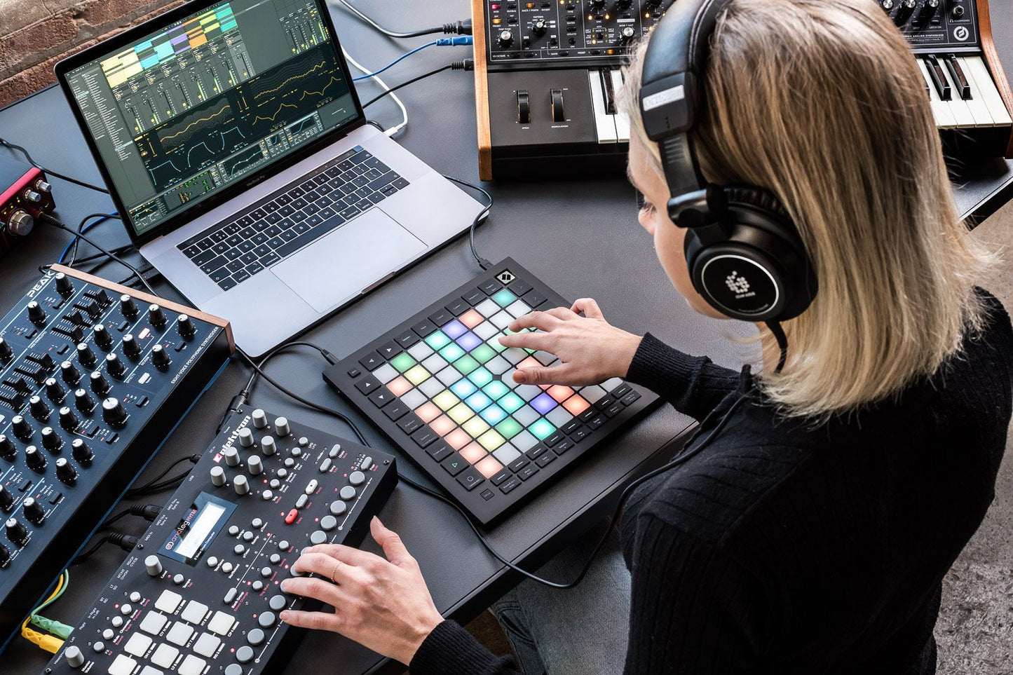 Novation Launchpad Pro MK3 64 Pad MIDI Grid Controller